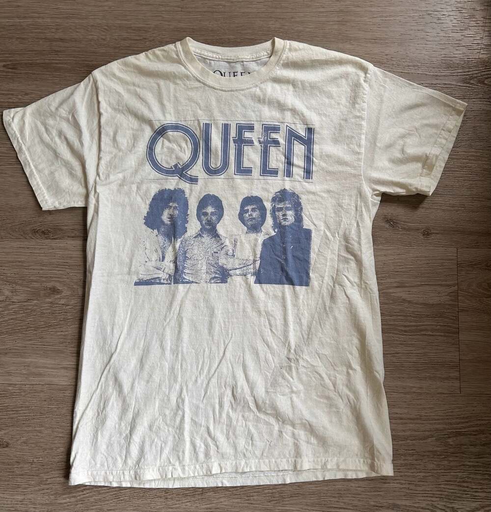 Queen Band Official Merch Graphic T-Shirt
